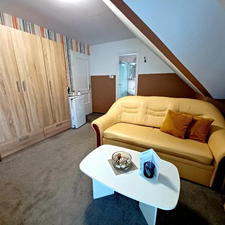 Bed and Breakfast Margret Haus Balatonfüred Exterior foto